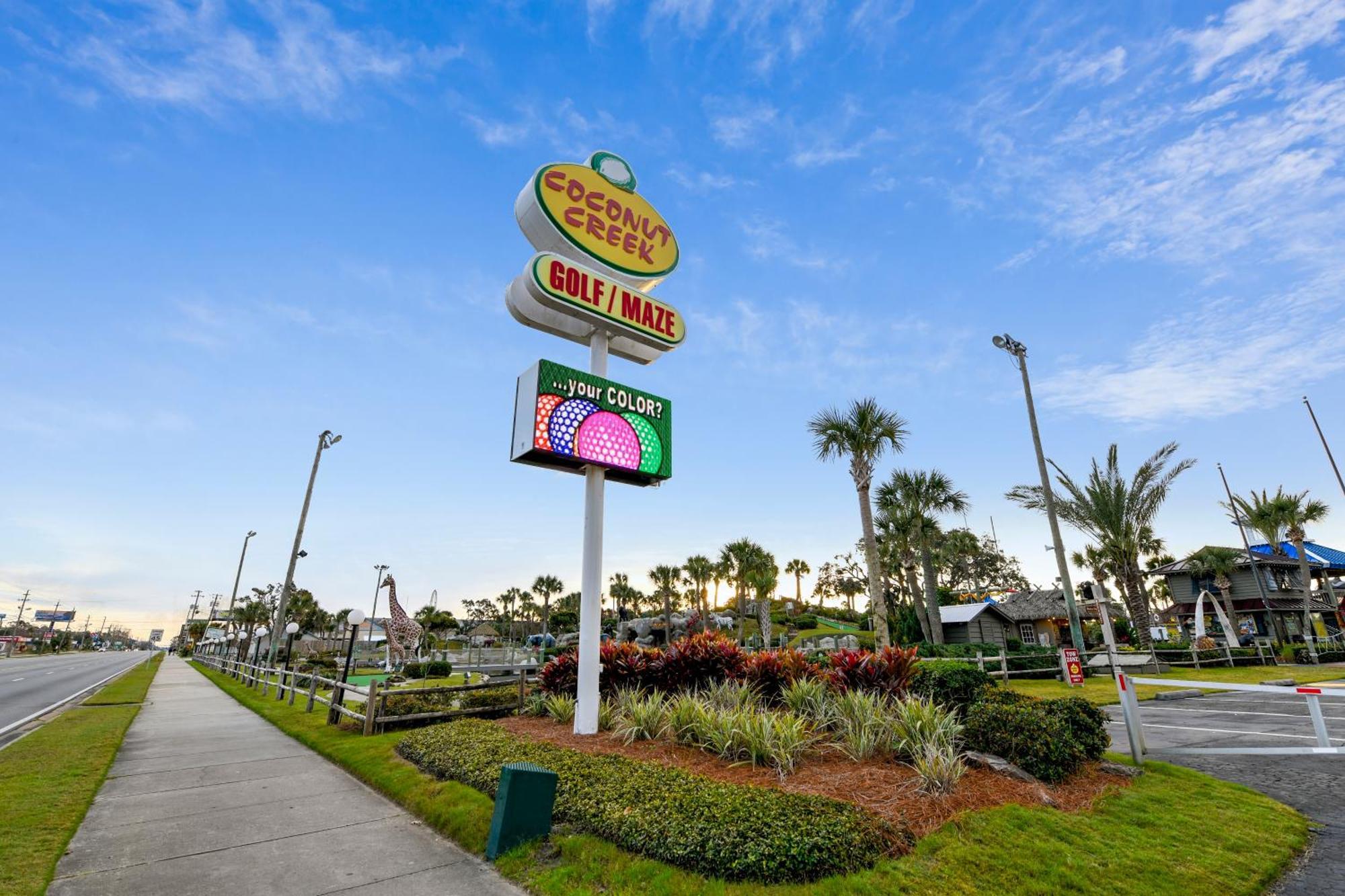 Boardwalk #1400 By Book That Holiday home Panama City Beach