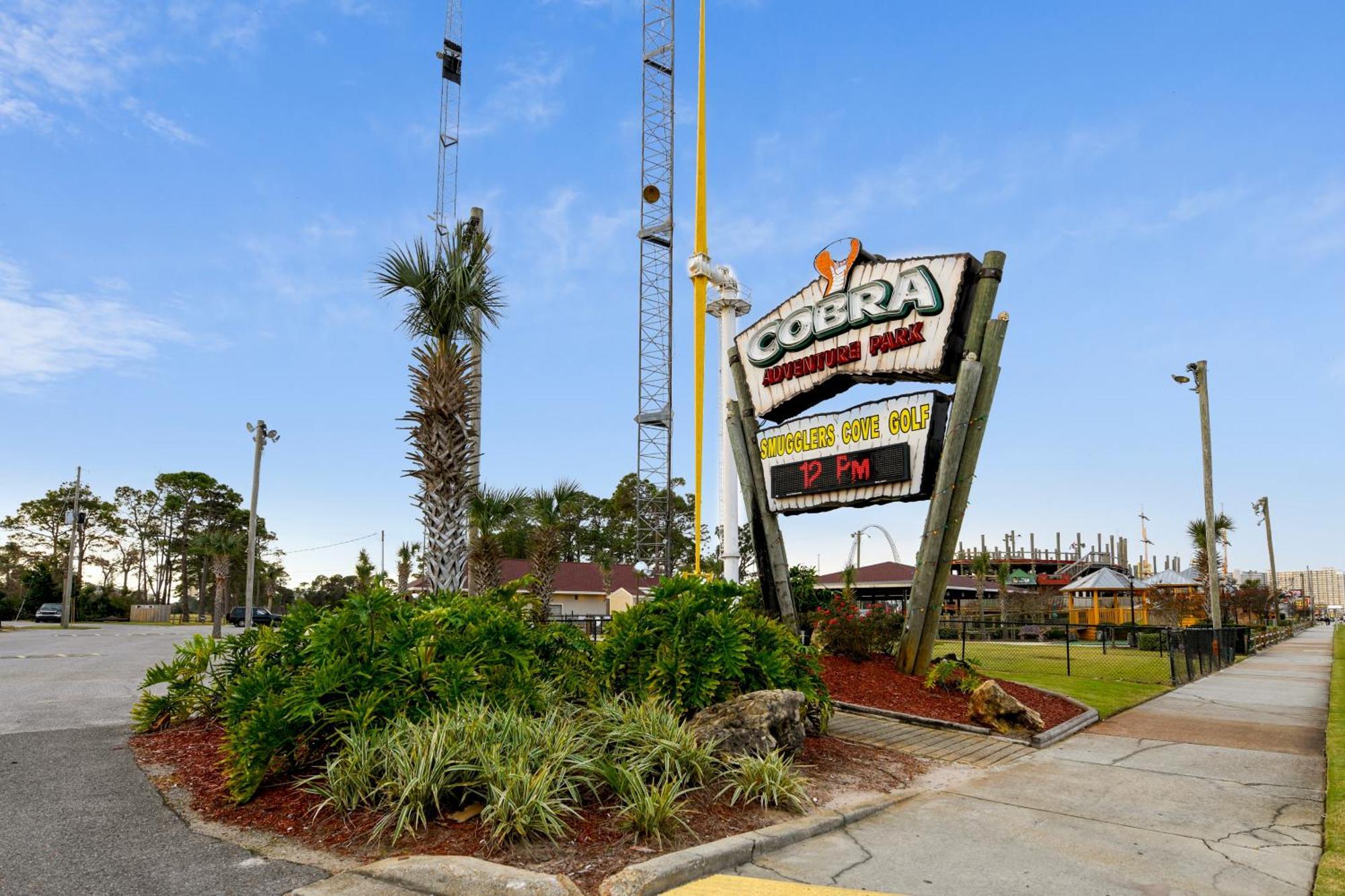 Holiday home Boardwalk #1400 By Book That *